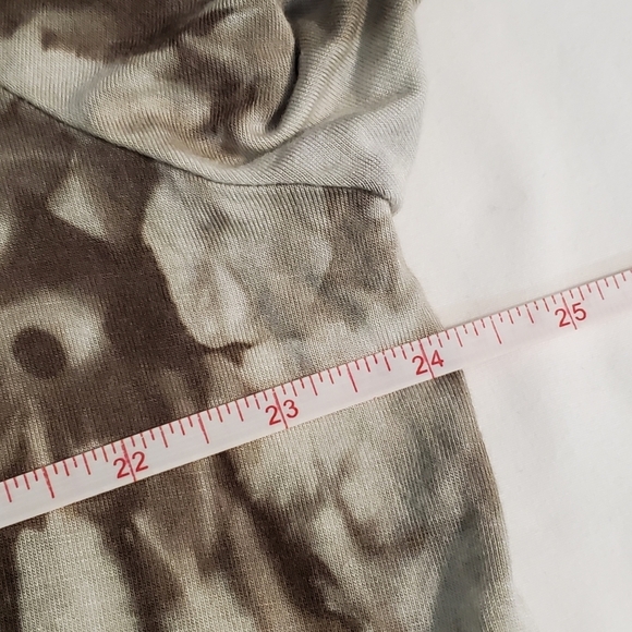 Spade & Heart tie dye cold shoulder dress large - Picture 12 of 14